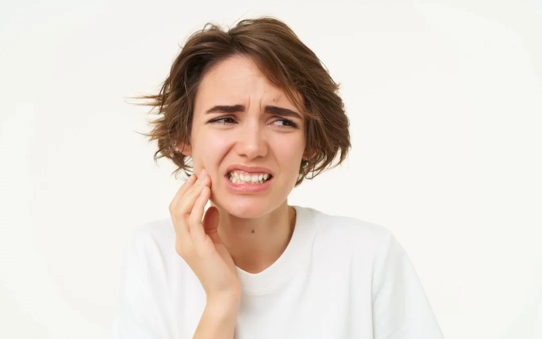 Understanding Jaw Discomfort: Causes and Solutions