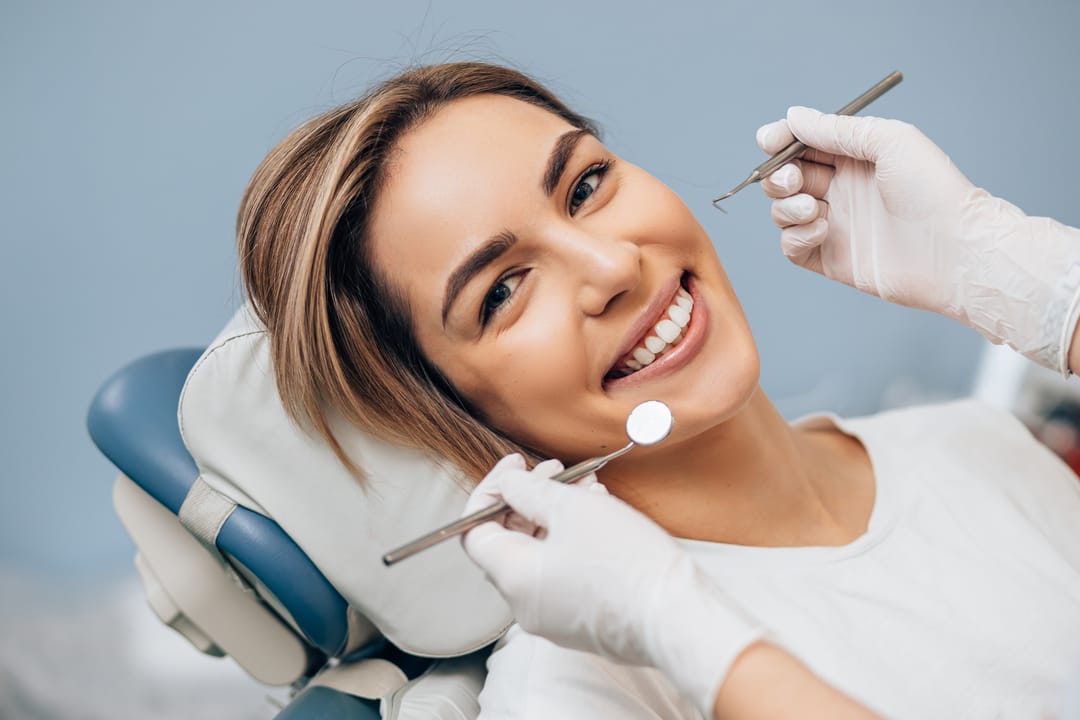 Top 5 Benefits of Resin Bonding for a Quick Smile Makeover